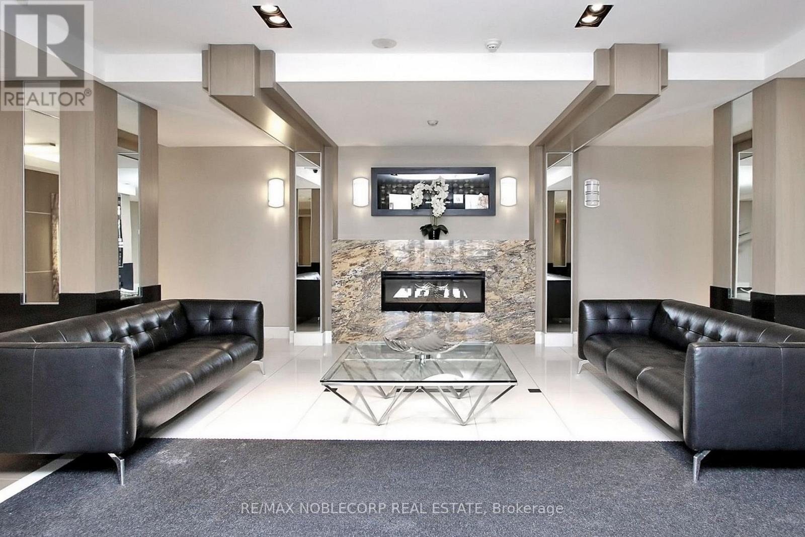 #917 1060 SHEPPARD AVENUE W - 9
