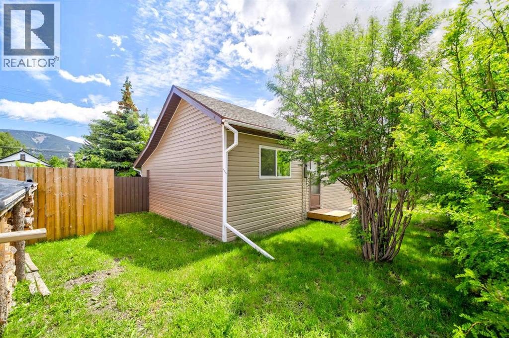1225 84 Street - photo 3