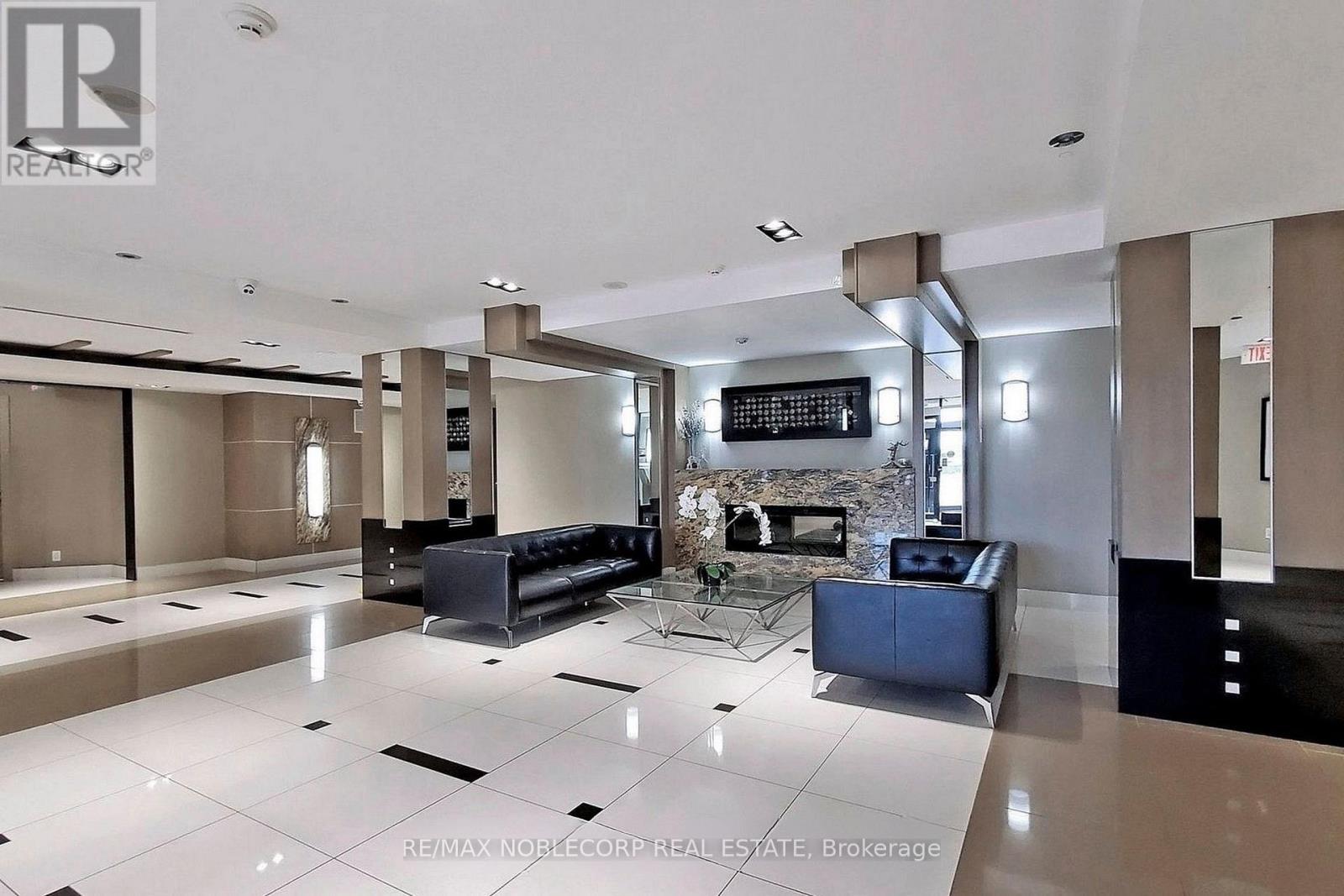 #917 1060 SHEPPARD AVENUE W - 8