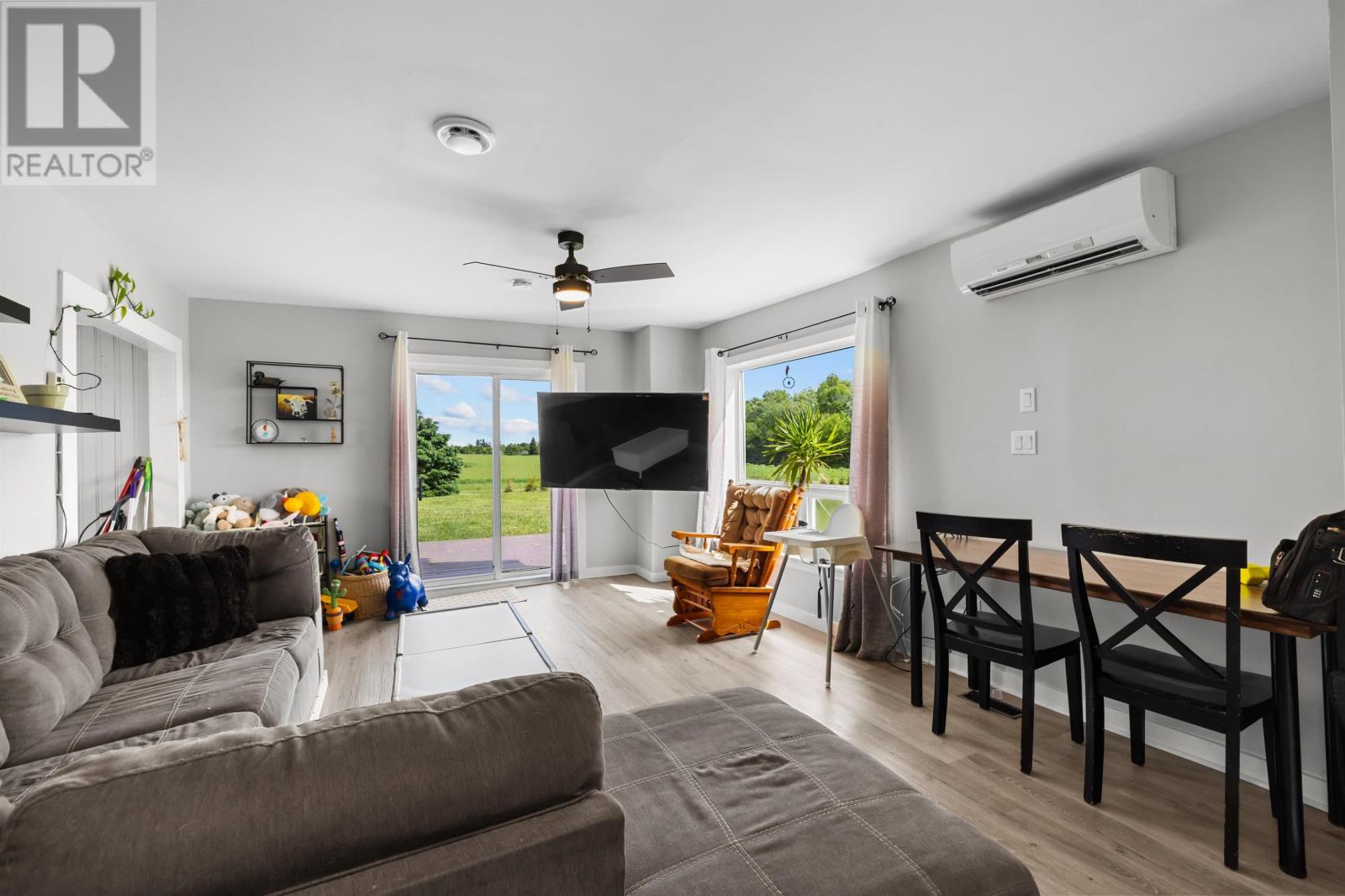 362 Mount Tryon Road - 13