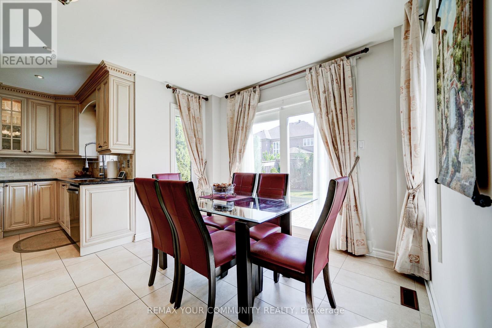 7 FERN AVENUE - 17