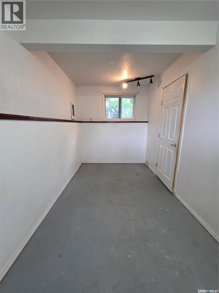 838 1st STREET - 12