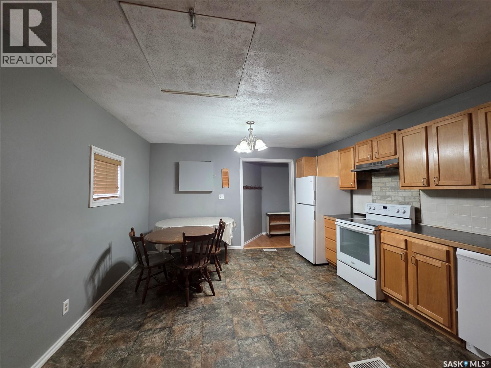 838 1st STREET - 23