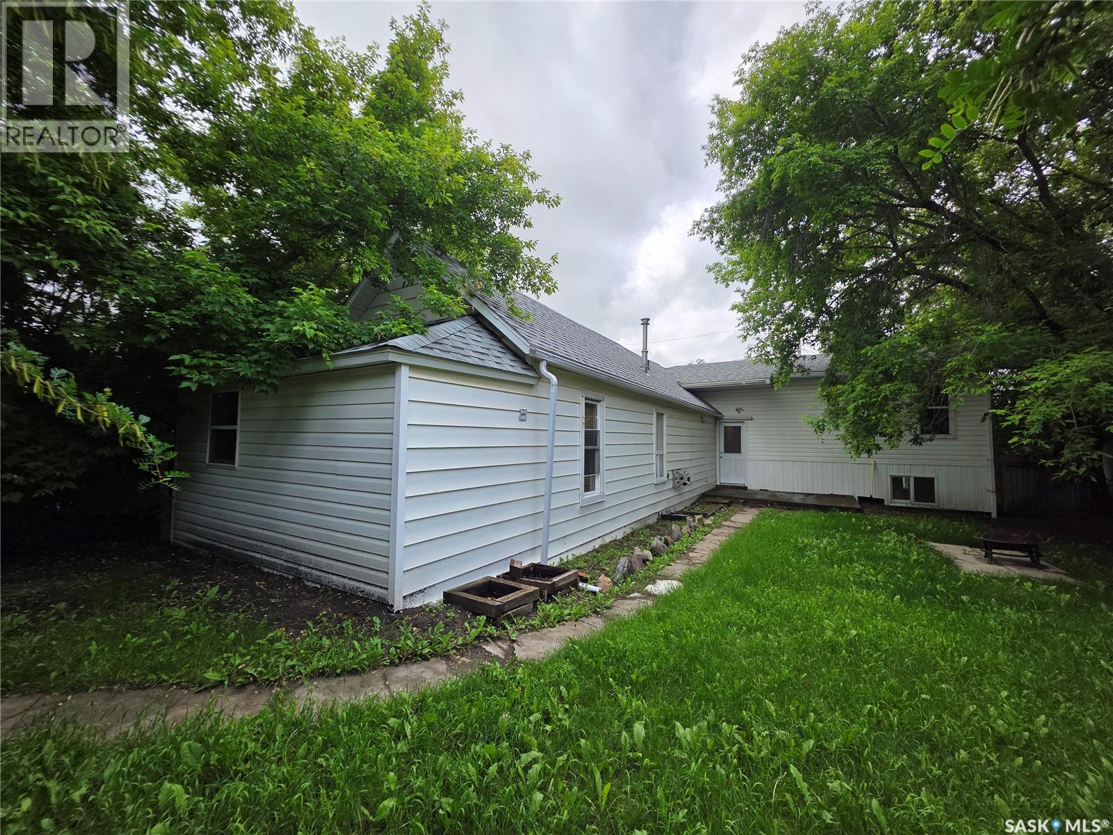 838 1st STREET - 31