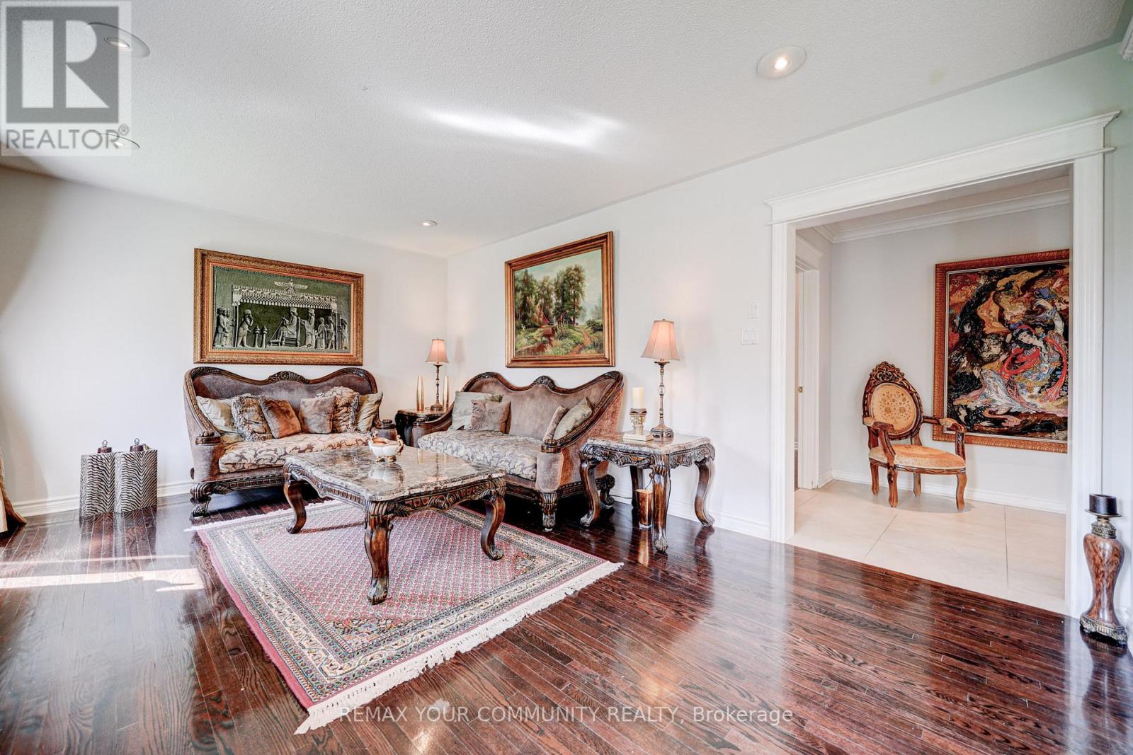 7 FERN AVENUE - 12
