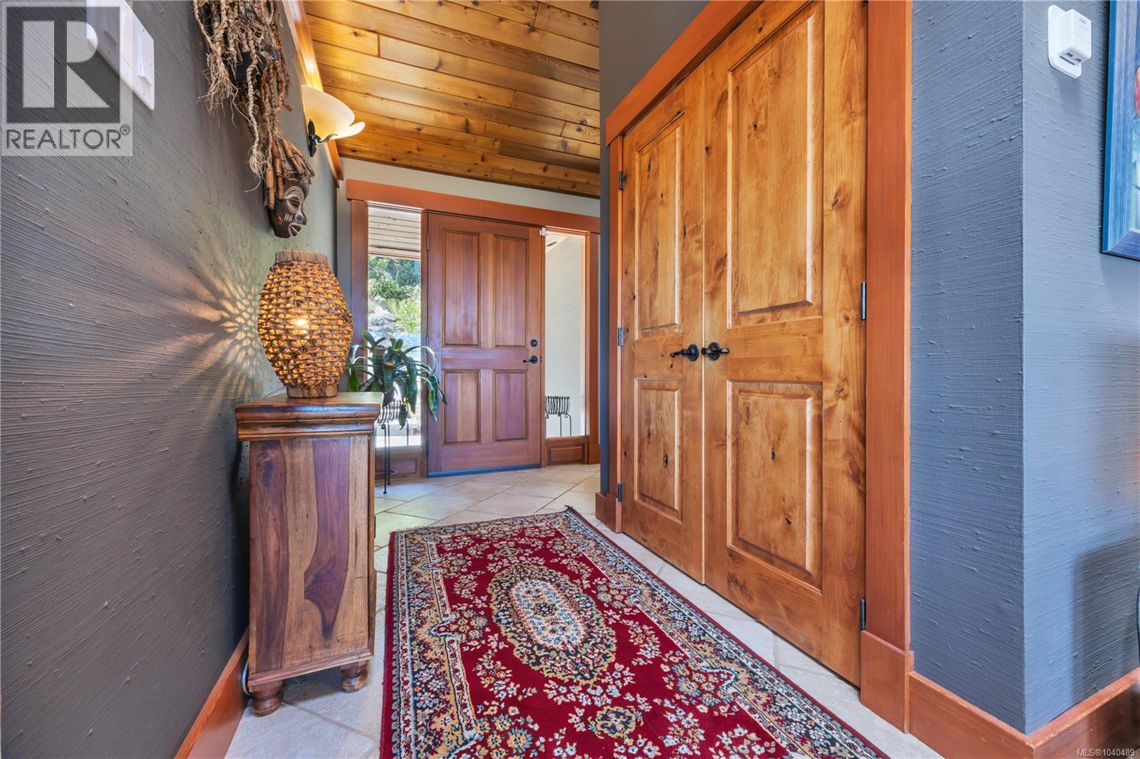 1370 Ivor Rd, Nanaimo