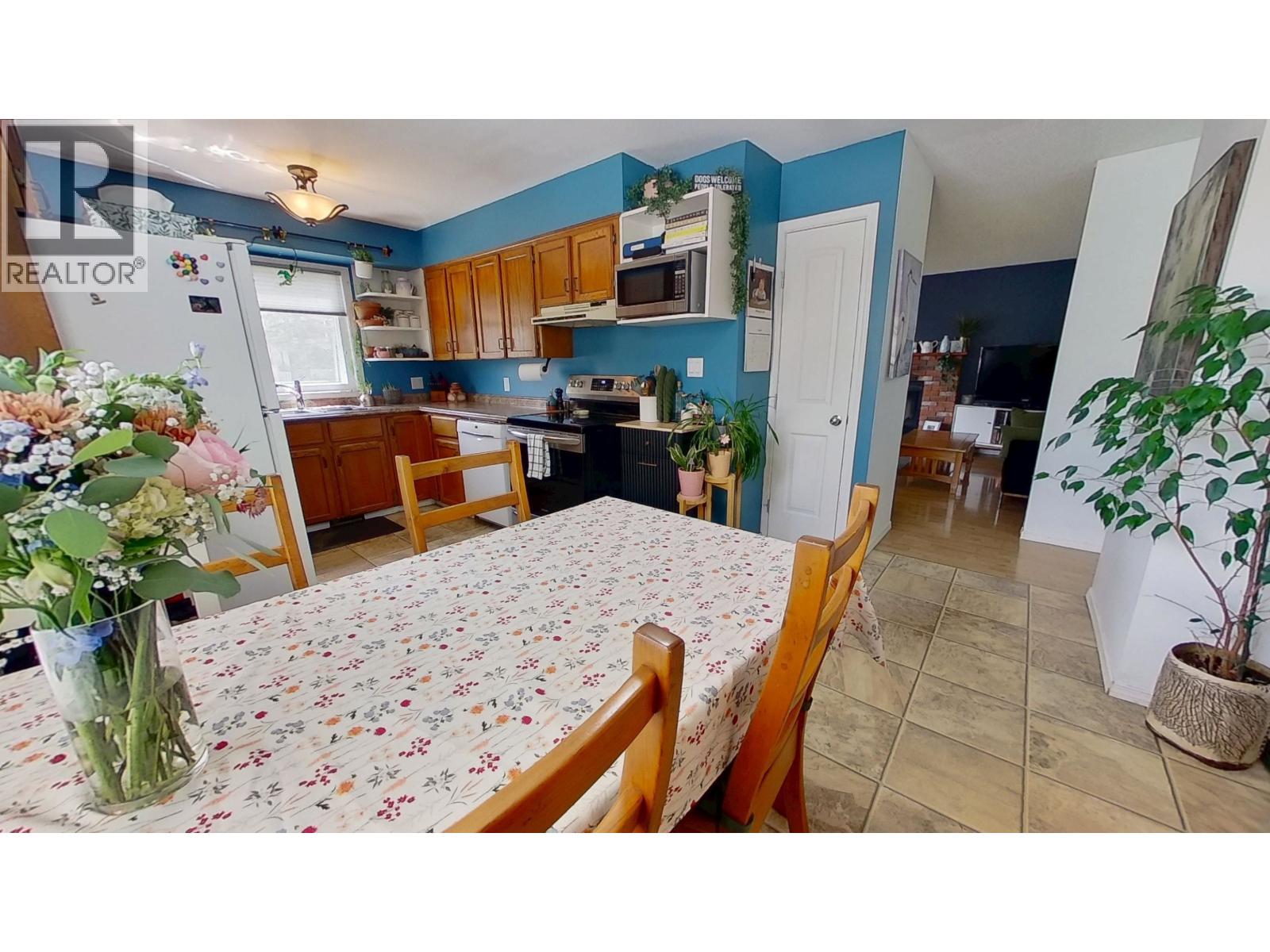 10104 112 AVENUE, Fort St. John