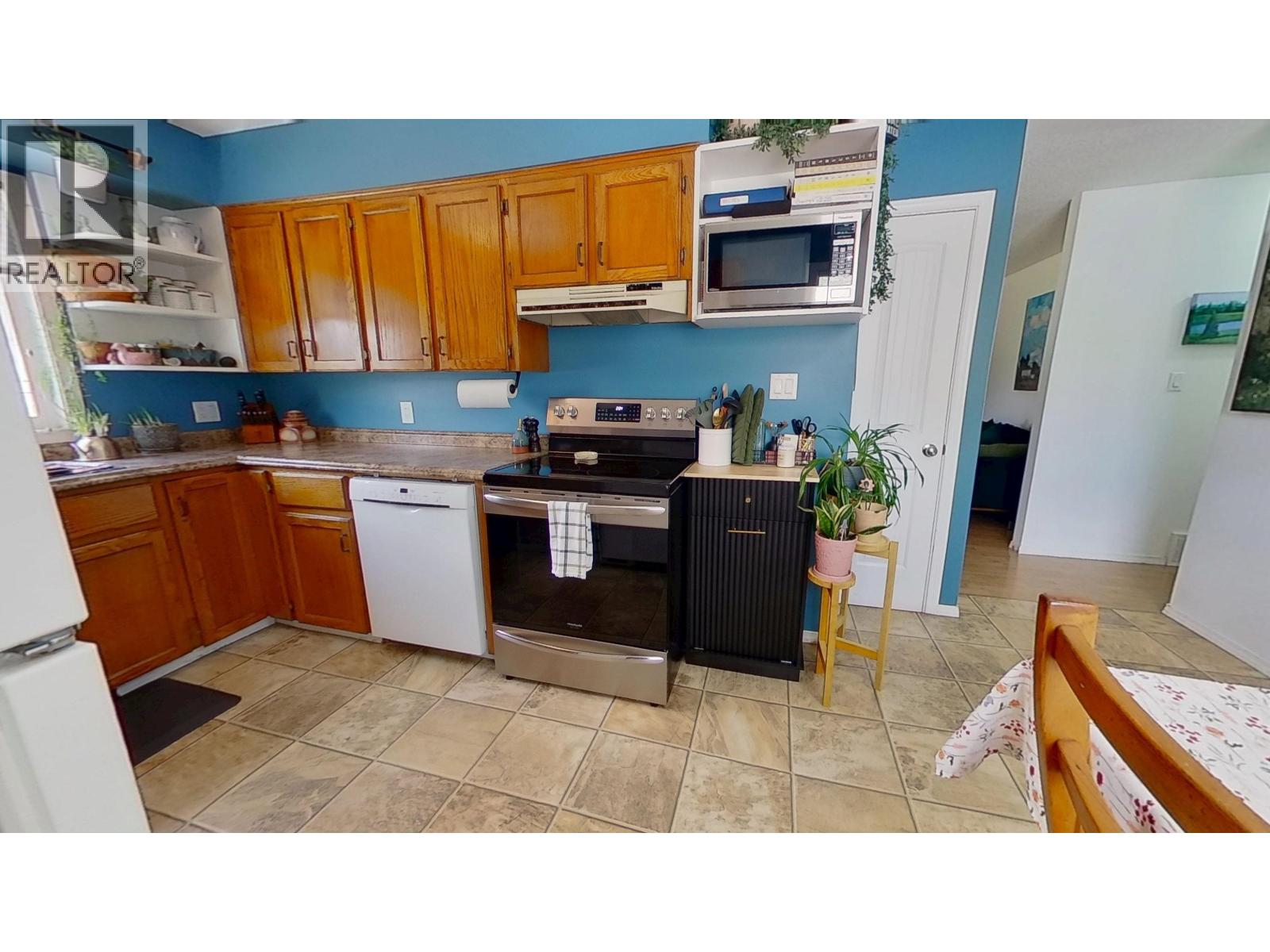 10104 112 AVENUE, Fort St. John