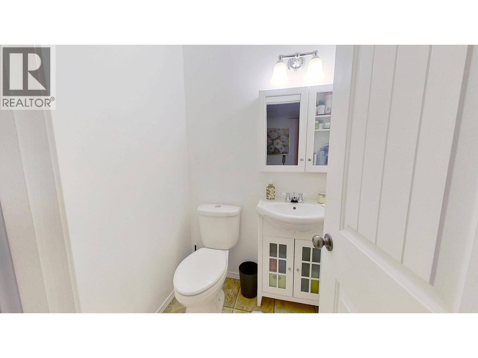 10104 112 AVENUE, Fort St. John