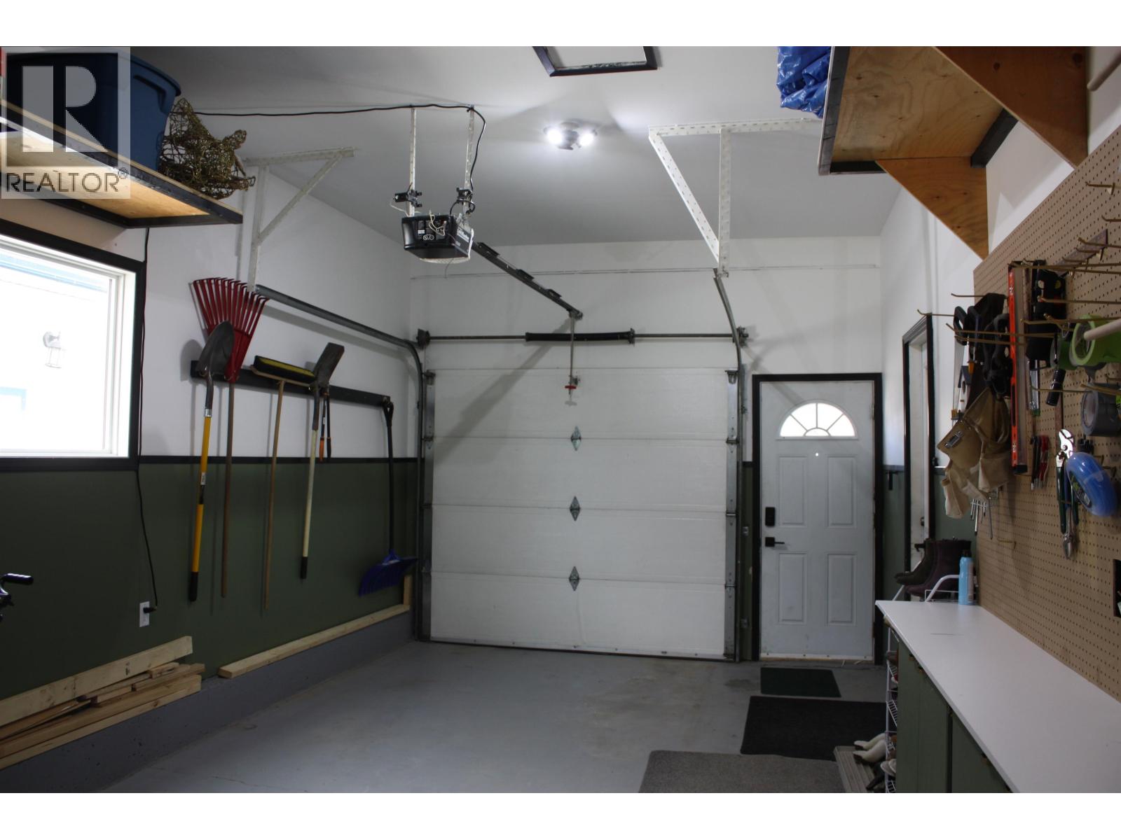 10104 112 AVENUE, Fort St. John