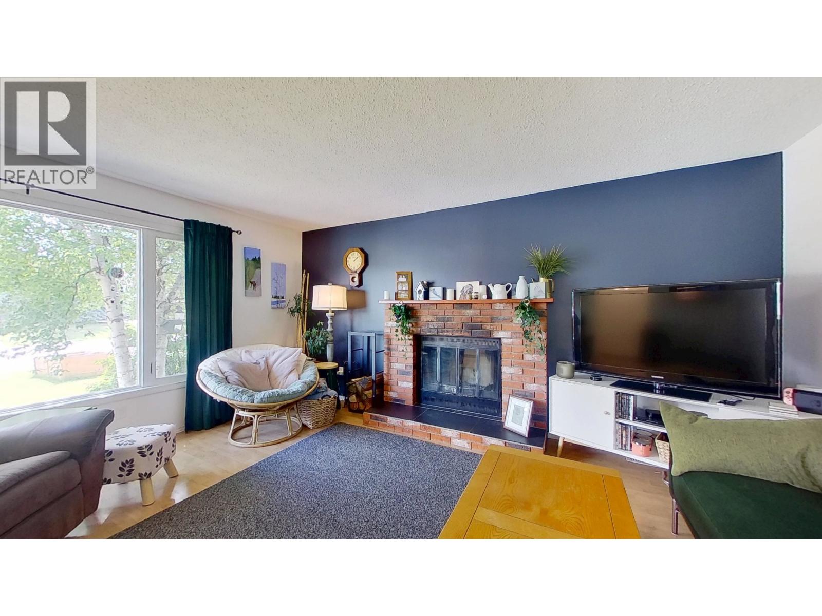 10104 112 AVENUE, Fort St. John