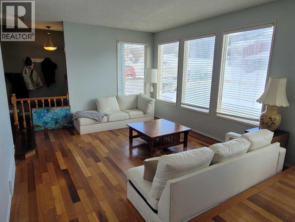 7110 99A Street - 3