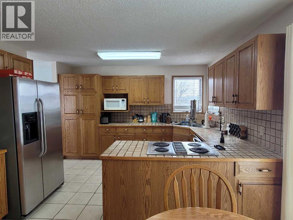 7110 99A Street - 7