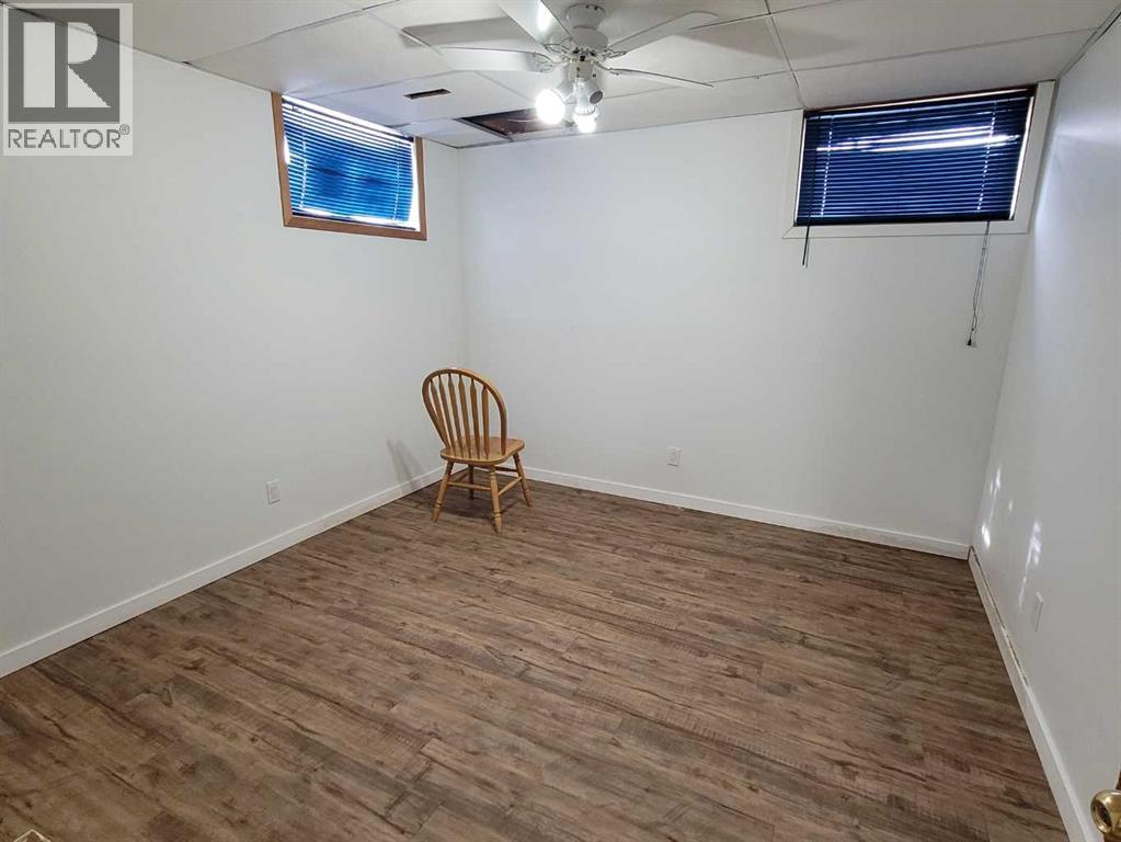 7110 99A Street - 23