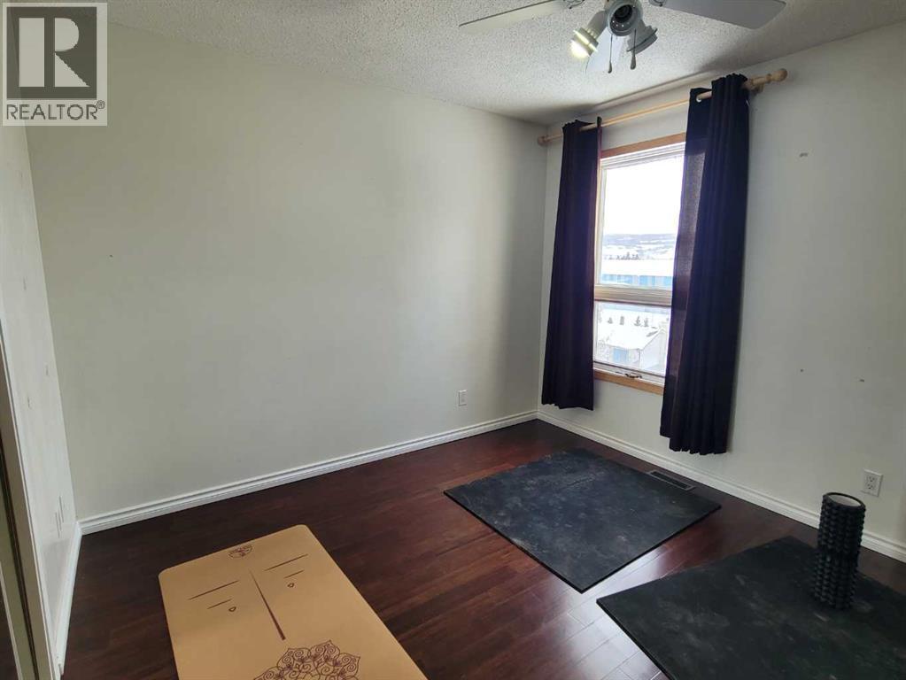 7110 99A Street - 24