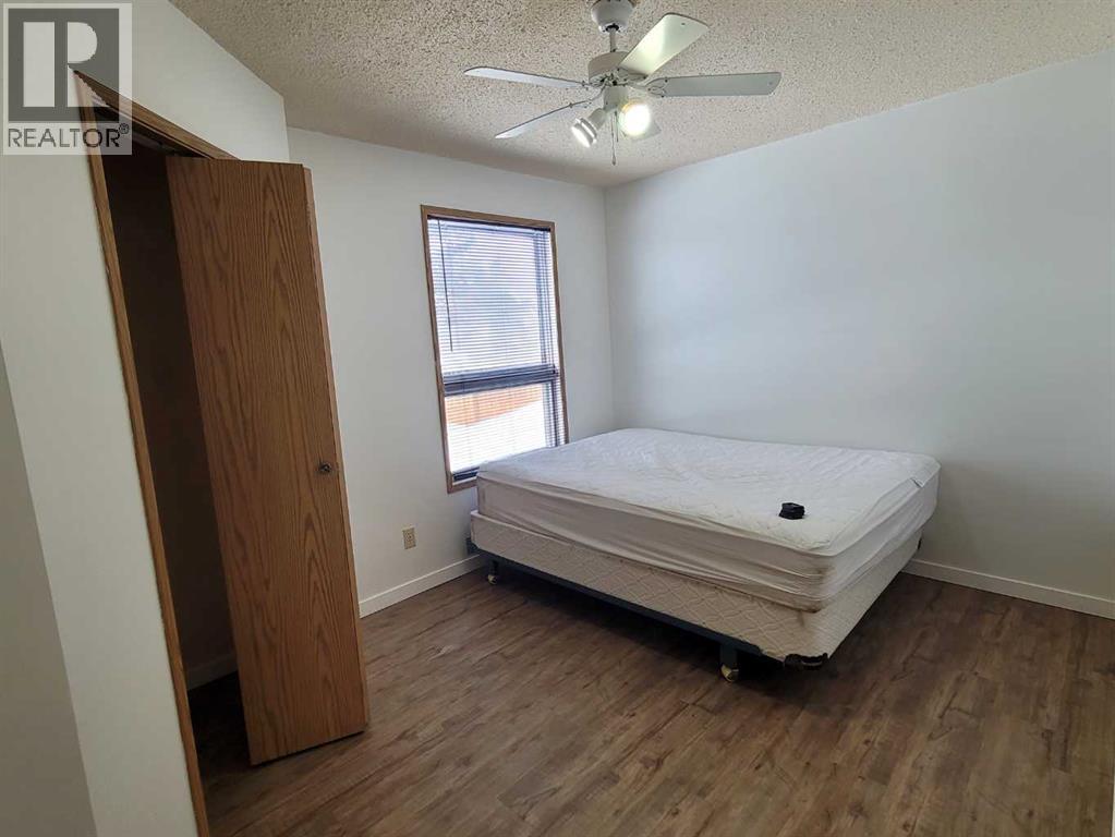 7110 99A Street - 20