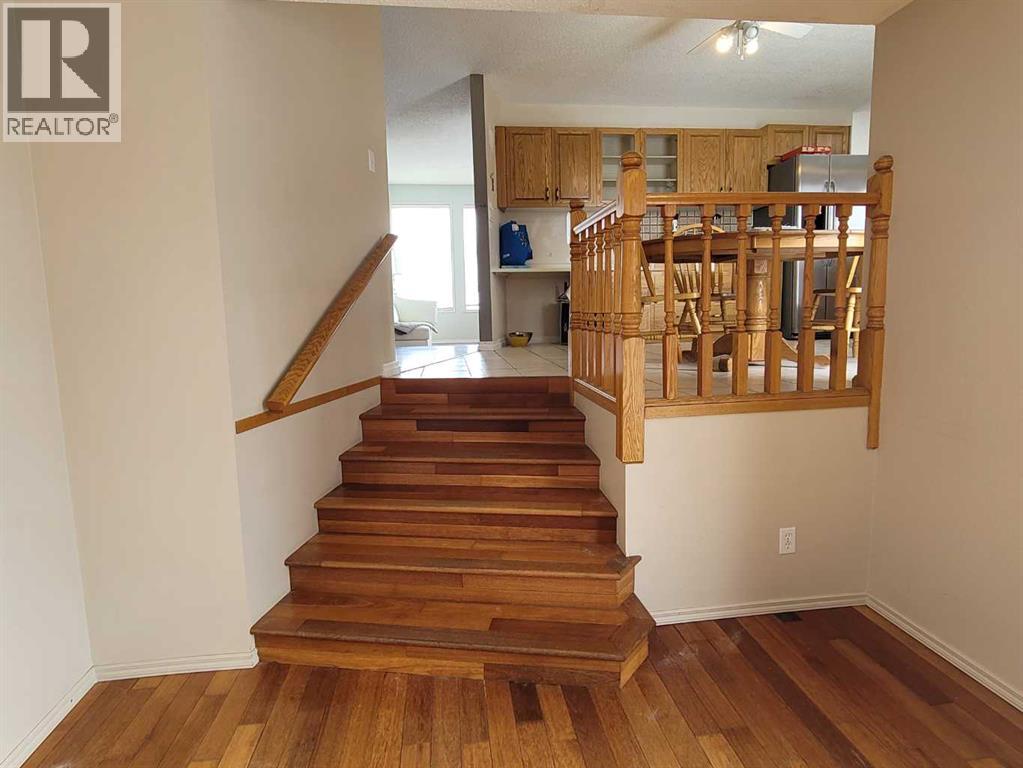 7110 99A Street - 12