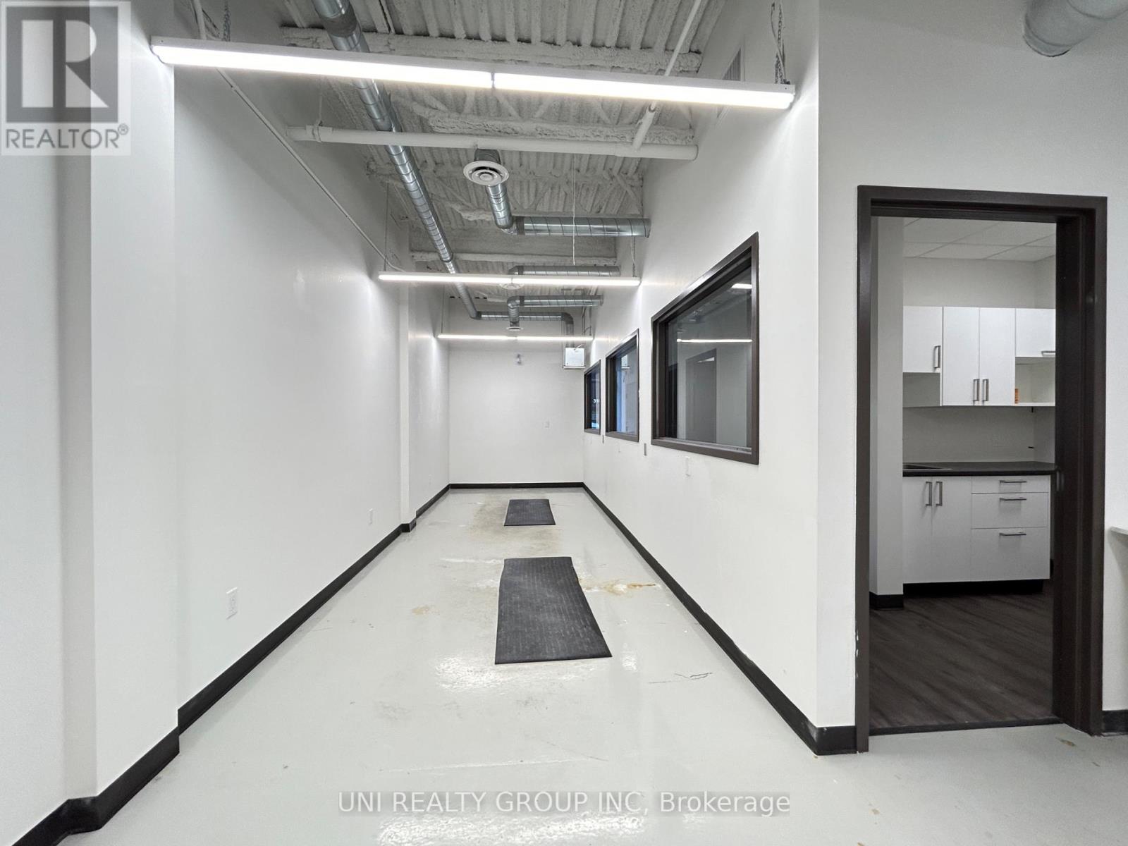 Office for Rent in Ottawa – 217 – 2310 ST LAURENT BOULEVARD, Ottawa – MLS# X13476998 - Image 10
