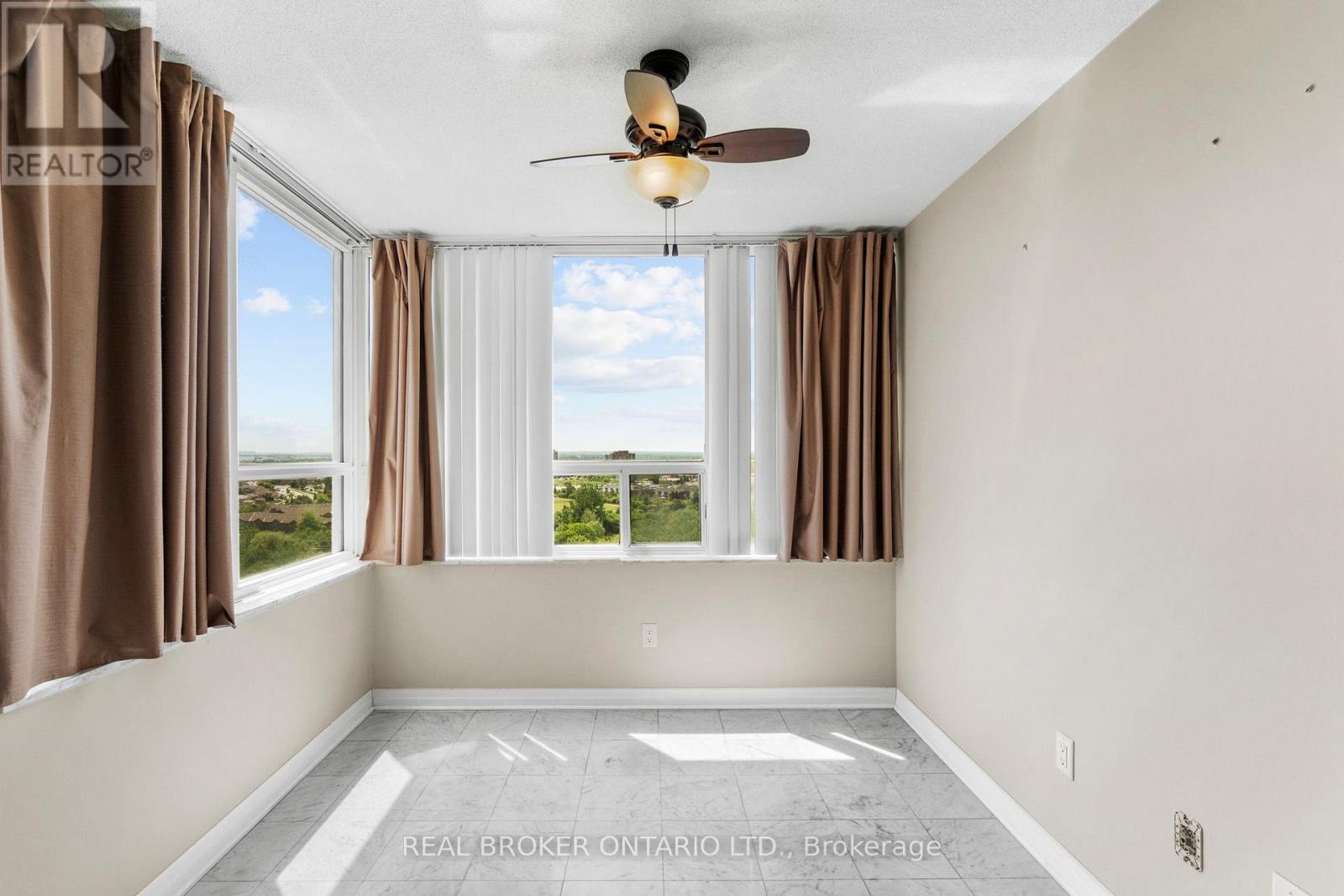 #1603 30 MALTA AVENUE - 19