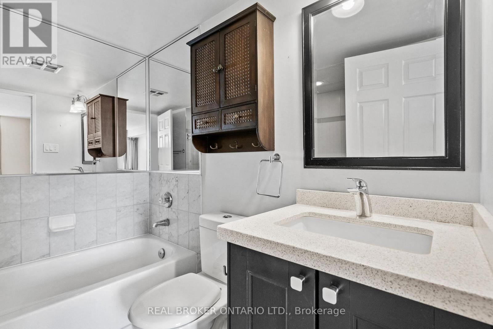#1603 30 MALTA AVENUE - 35