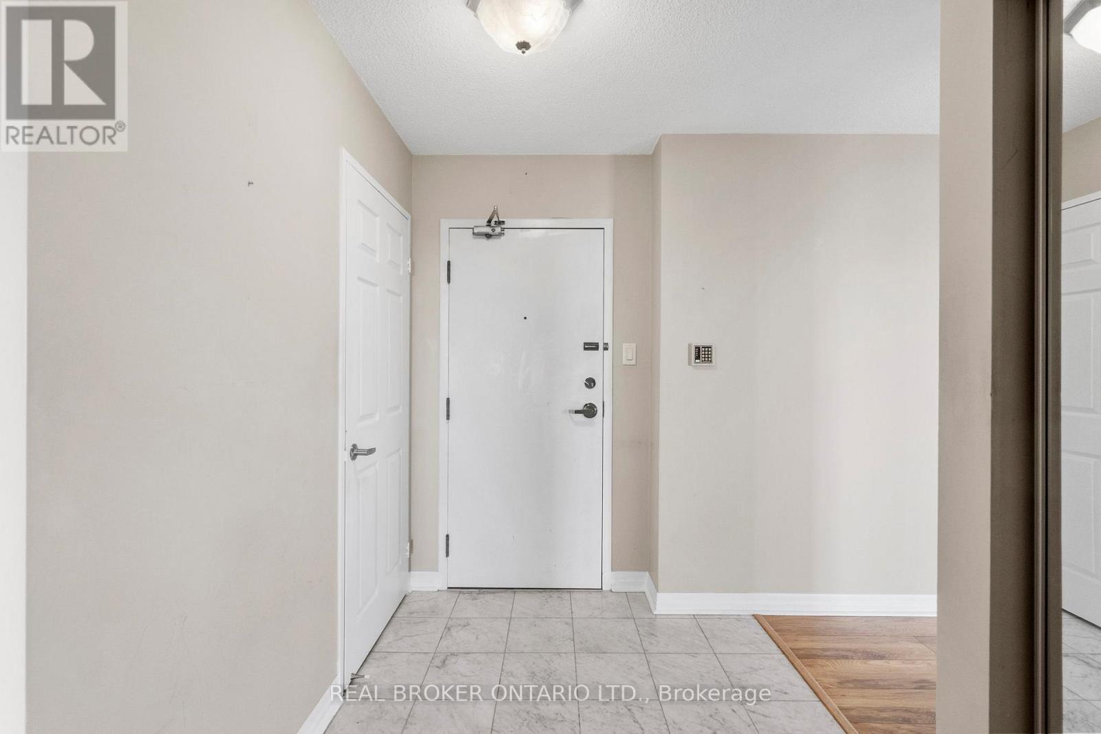 #1603 30 MALTA AVENUE - 5