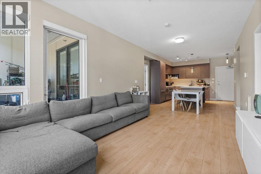 129 9388 ODLIN ROAD, Richmond