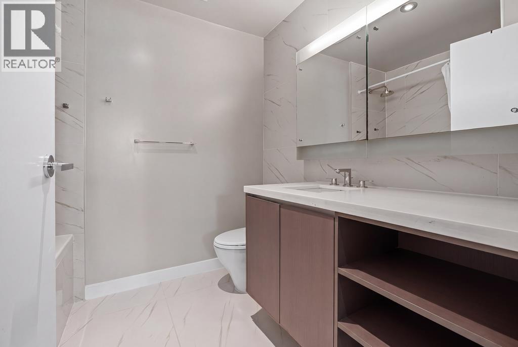 129 9388 ODLIN ROAD, Richmond
