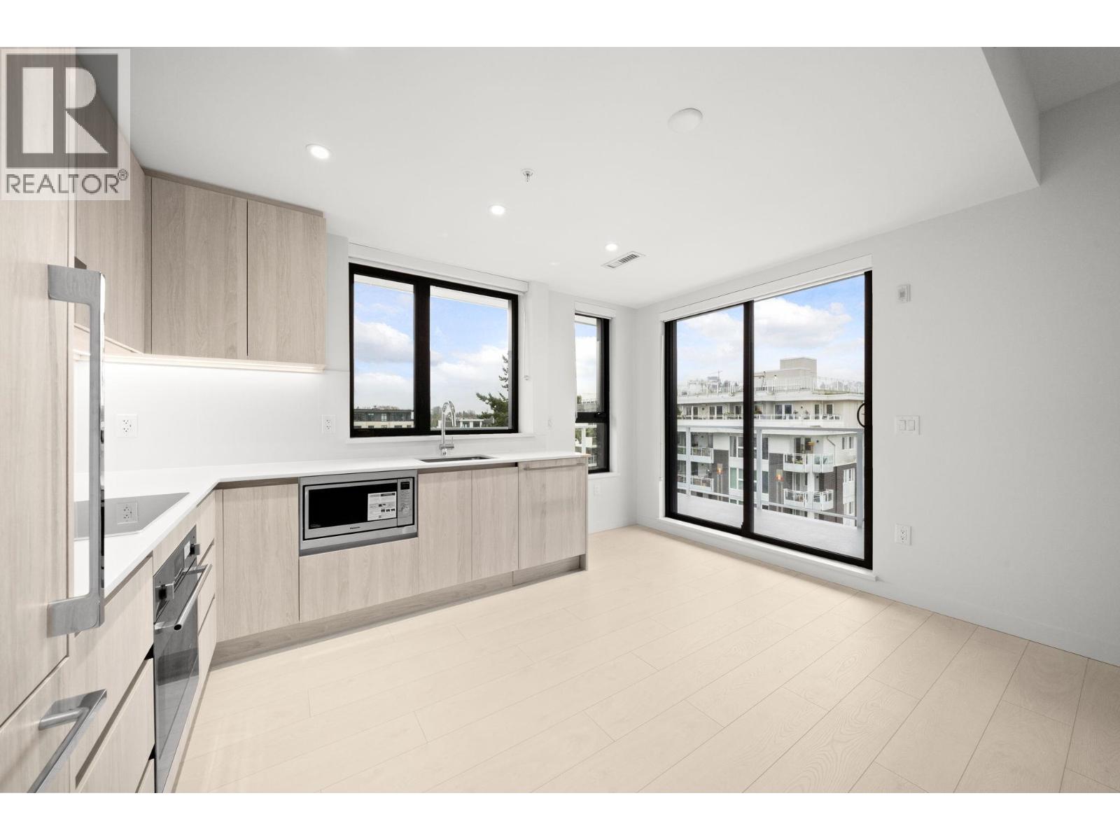503 4928 QUEBEC STREET, Vancouver