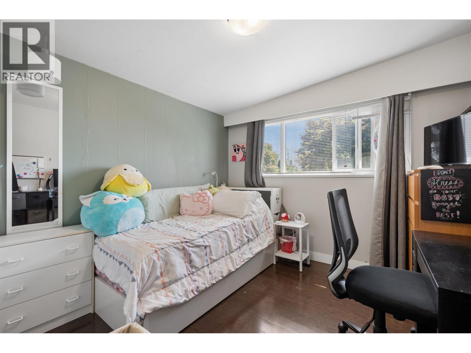 87 MUNDY STREET, Coquitlam