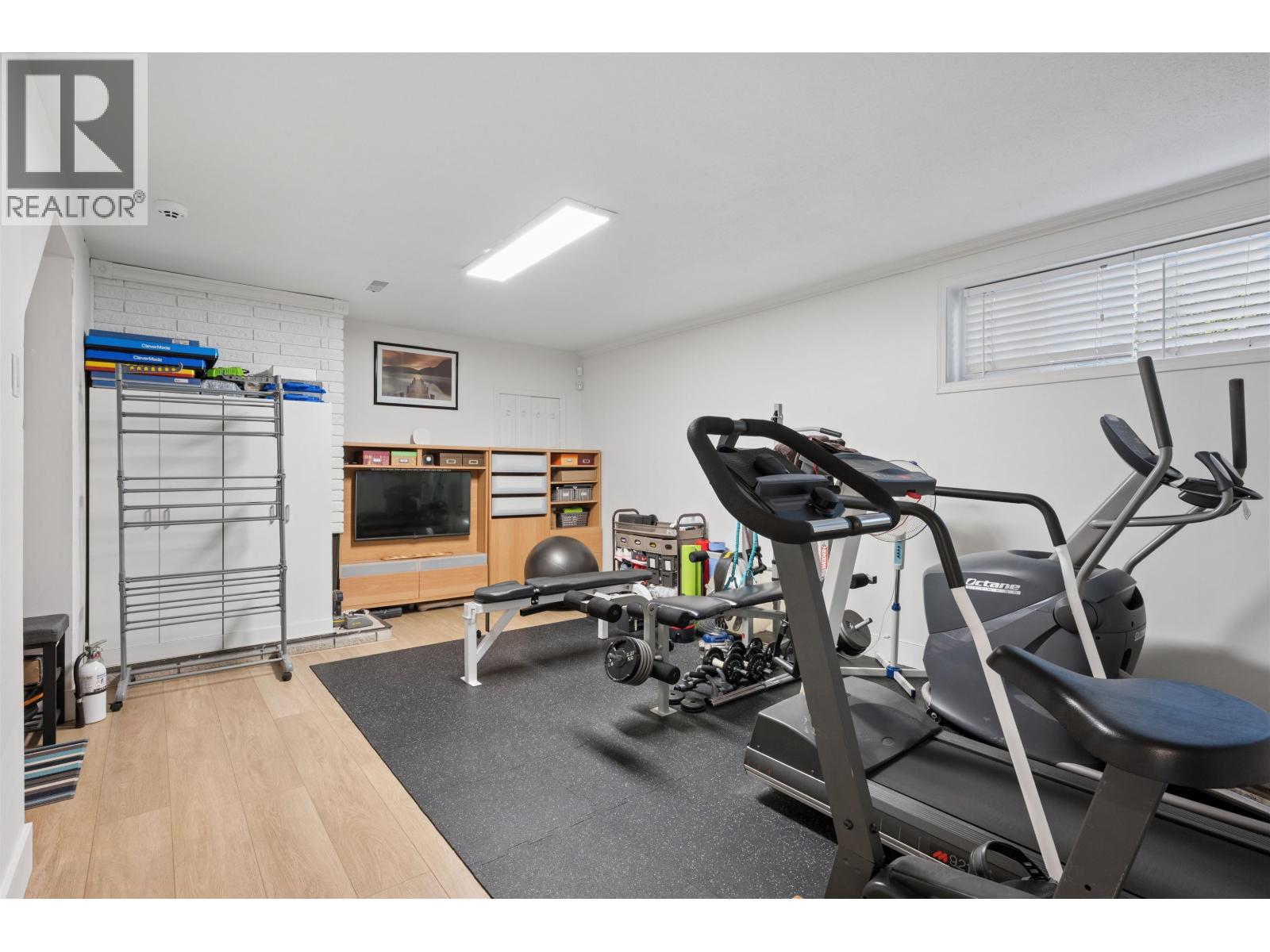 87 MUNDY STREET, Coquitlam