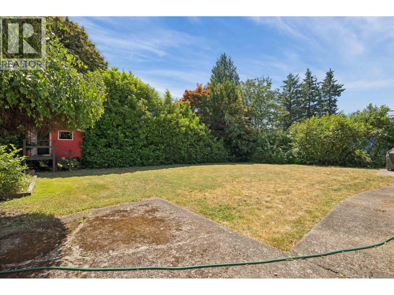 87 MUNDY STREET, Coquitlam