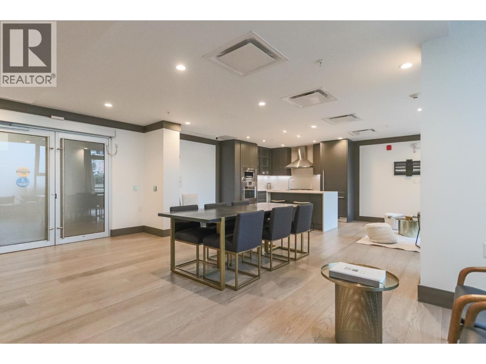 305 5733 ALBERTA STREET, Vancouver