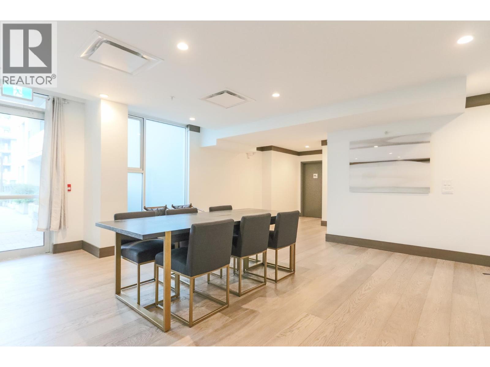 305 5733 ALBERTA STREET, Vancouver