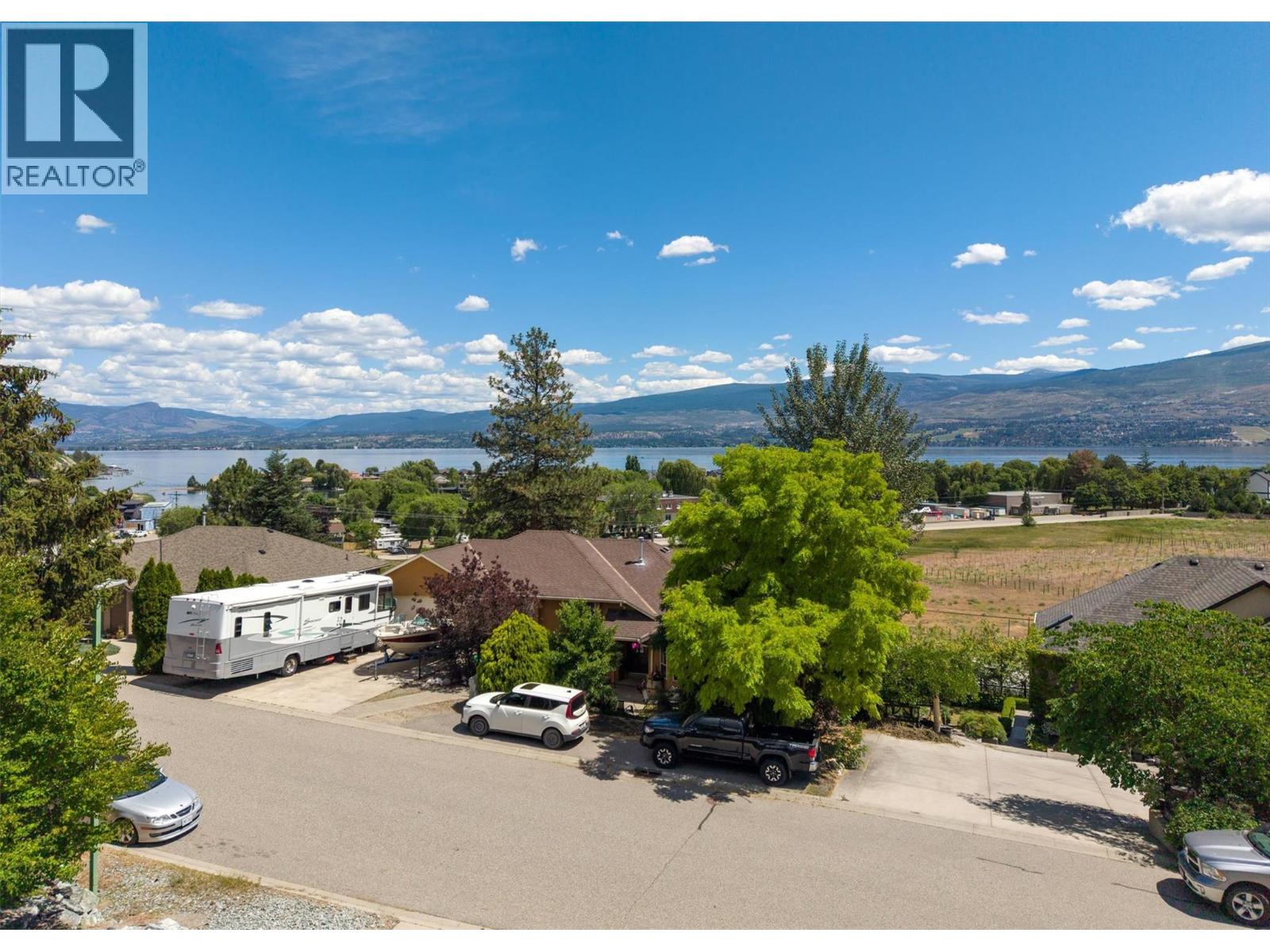 3605 Empire Place, West Kelowna