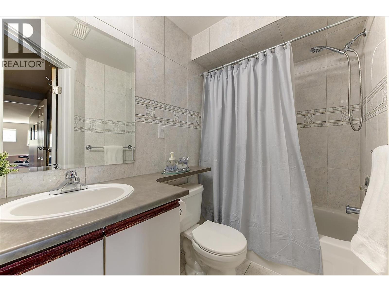 3605 Empire Place, West Kelowna