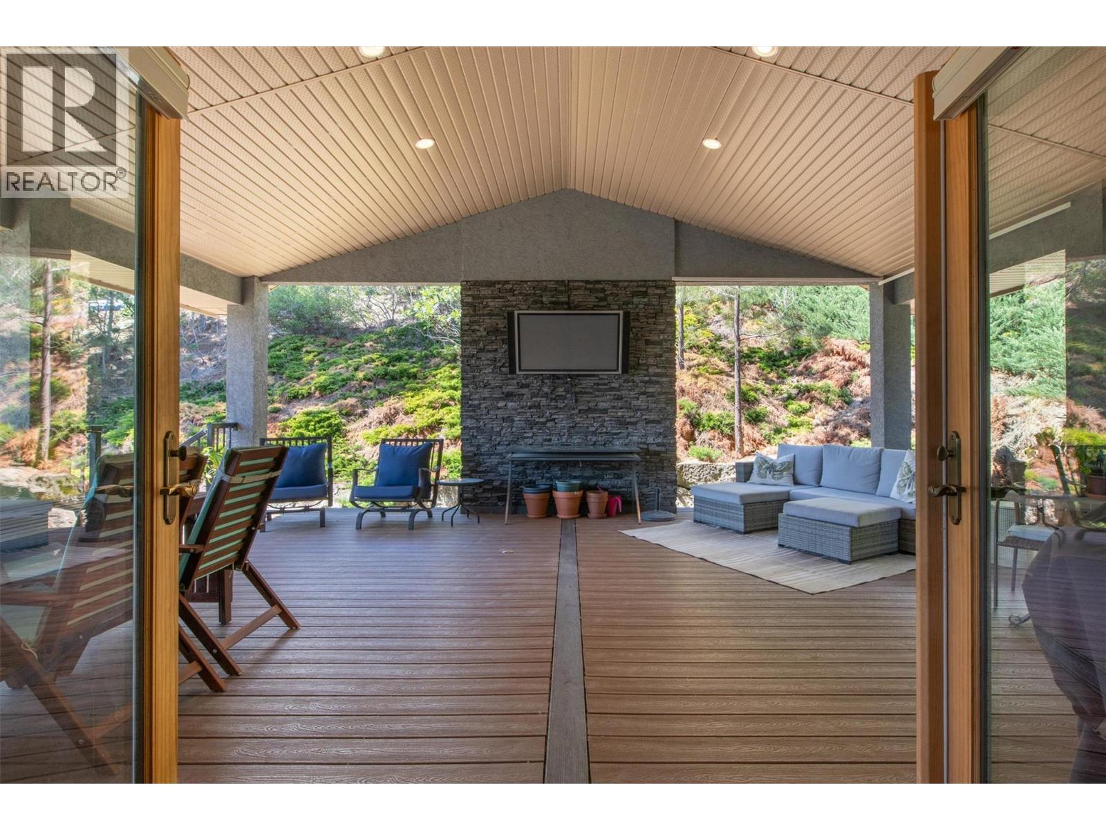 3605 Empire Place, West Kelowna