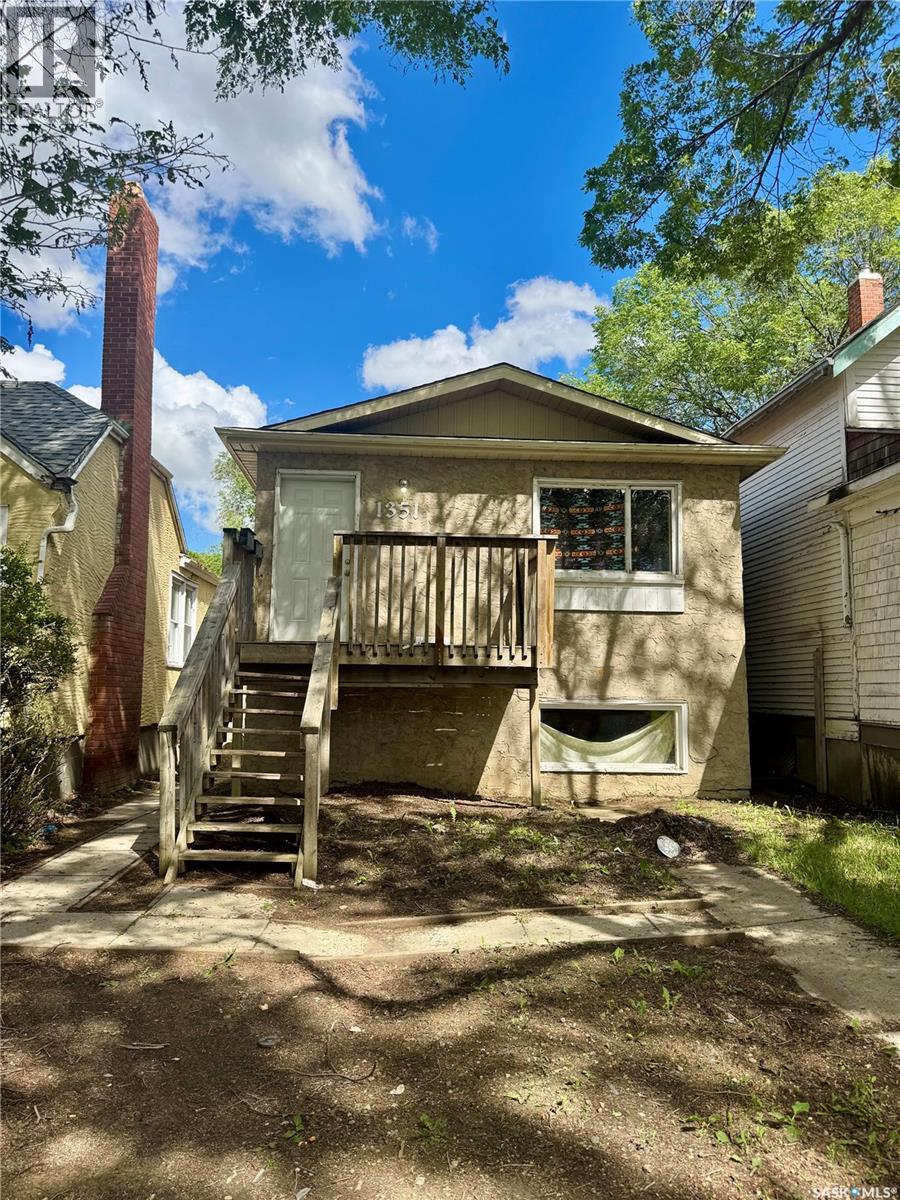 1351 Retallack STREET - 1
