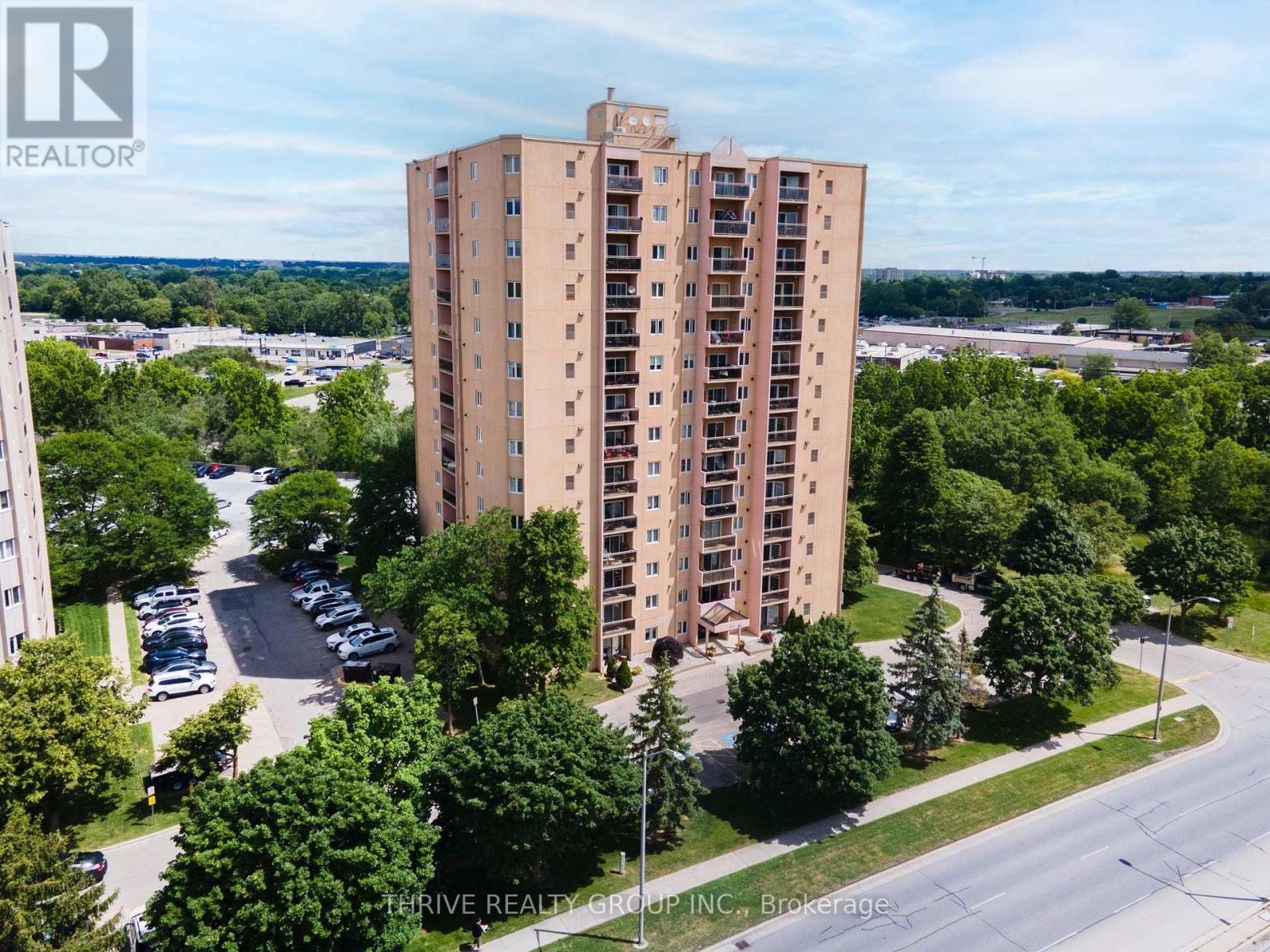#1403 860 COMMISSIONERS ROAD E - 1