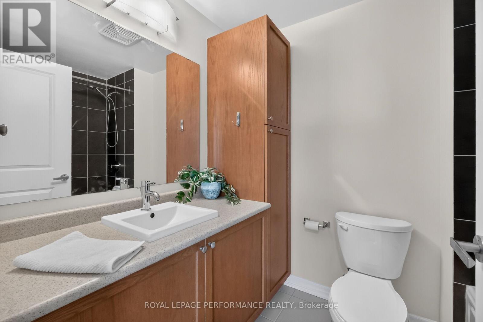 2 Bed, 2 Bath House for Sale in Ottawa – 907 – 90 LANDRY STREET, Ottawa – MLS# X13477016 - Image 21