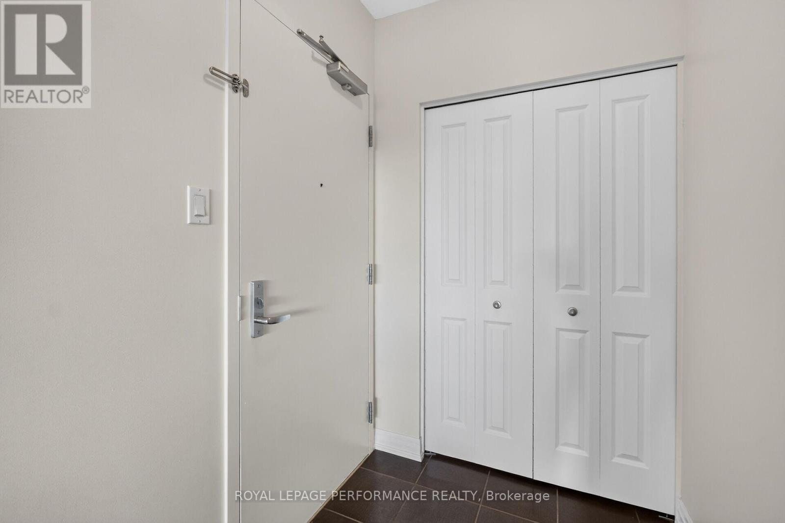 2 Bed, 2 Bath House for Sale in Ottawa – 907 – 90 LANDRY STREET, Ottawa – MLS# X13477016 - Image 7