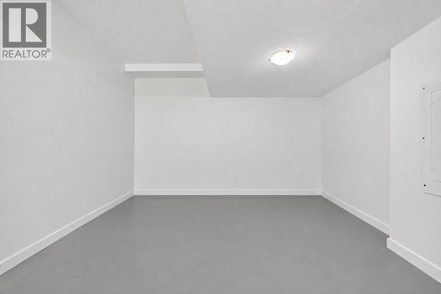 3 10800 NO. 5 ROAD, Richmond