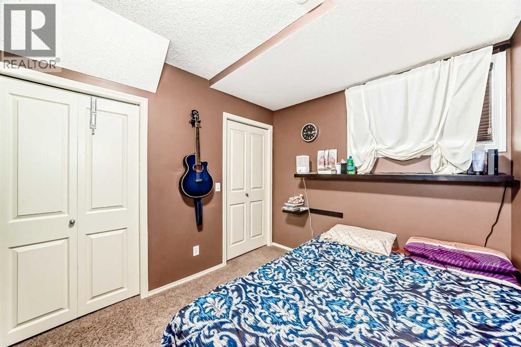 244 Saddlebrook Point NE - 23