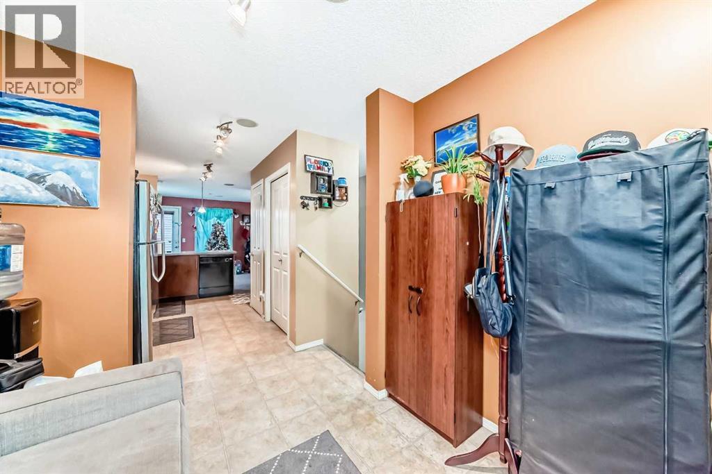 244 Saddlebrook Point NE - 14