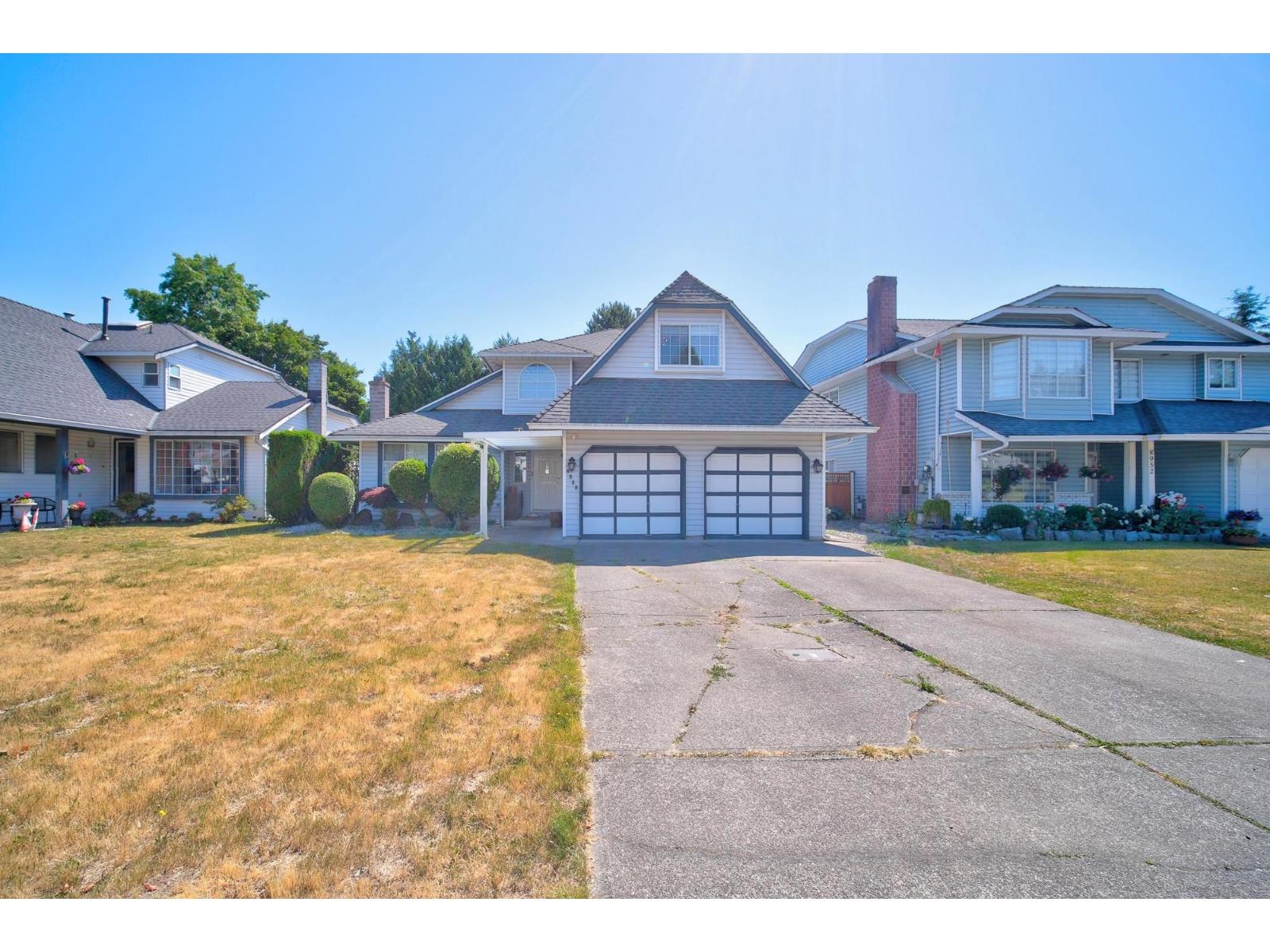8960 157 STREET, Surrey