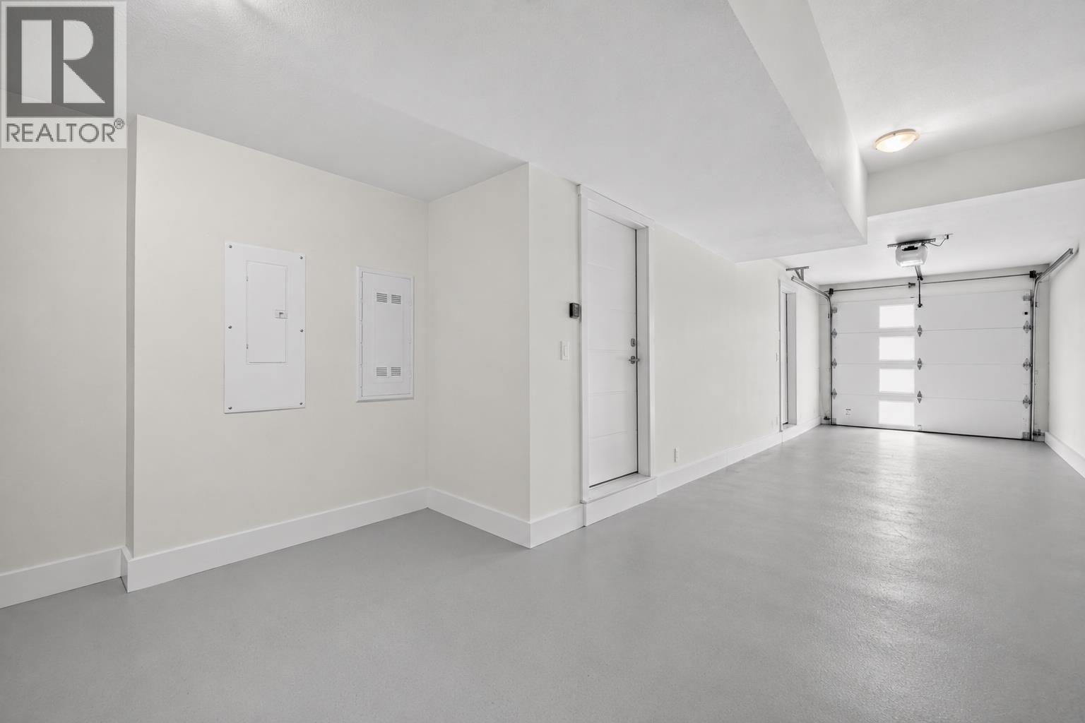 3 10800 NO. 5 ROAD, Richmond