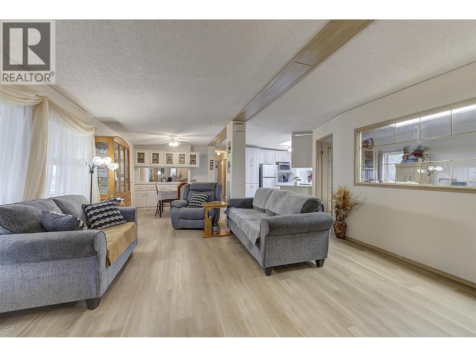 22 1750 Lenz Road, West Kelowna