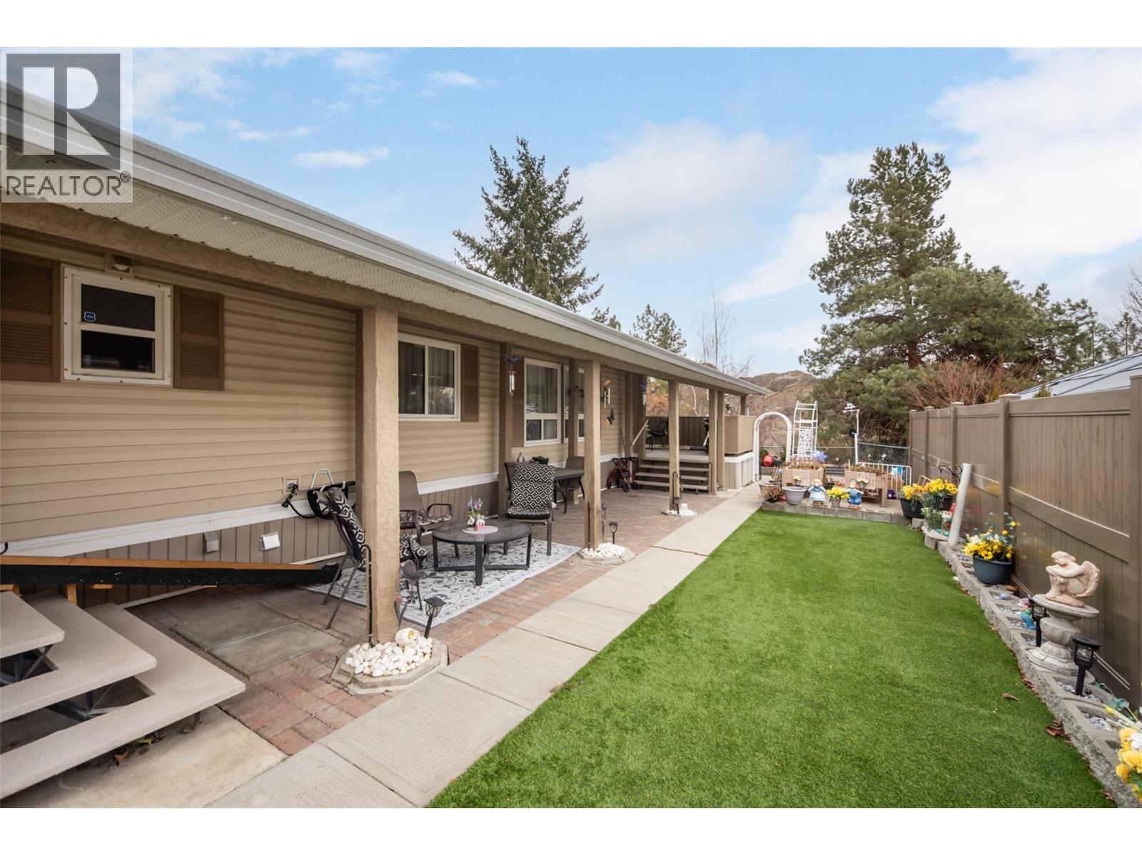 22 1750 Lenz Road, West Kelowna