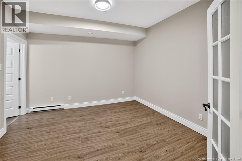 #304 69 Cap Bimet Boulevard - 22