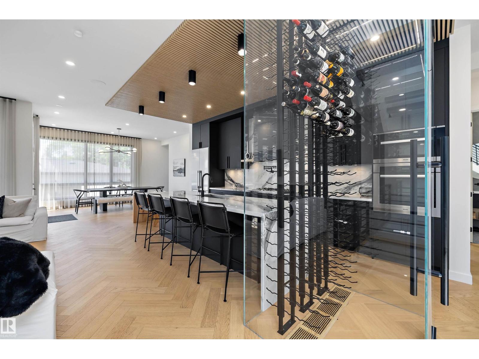 14624 93 AV NW - 13