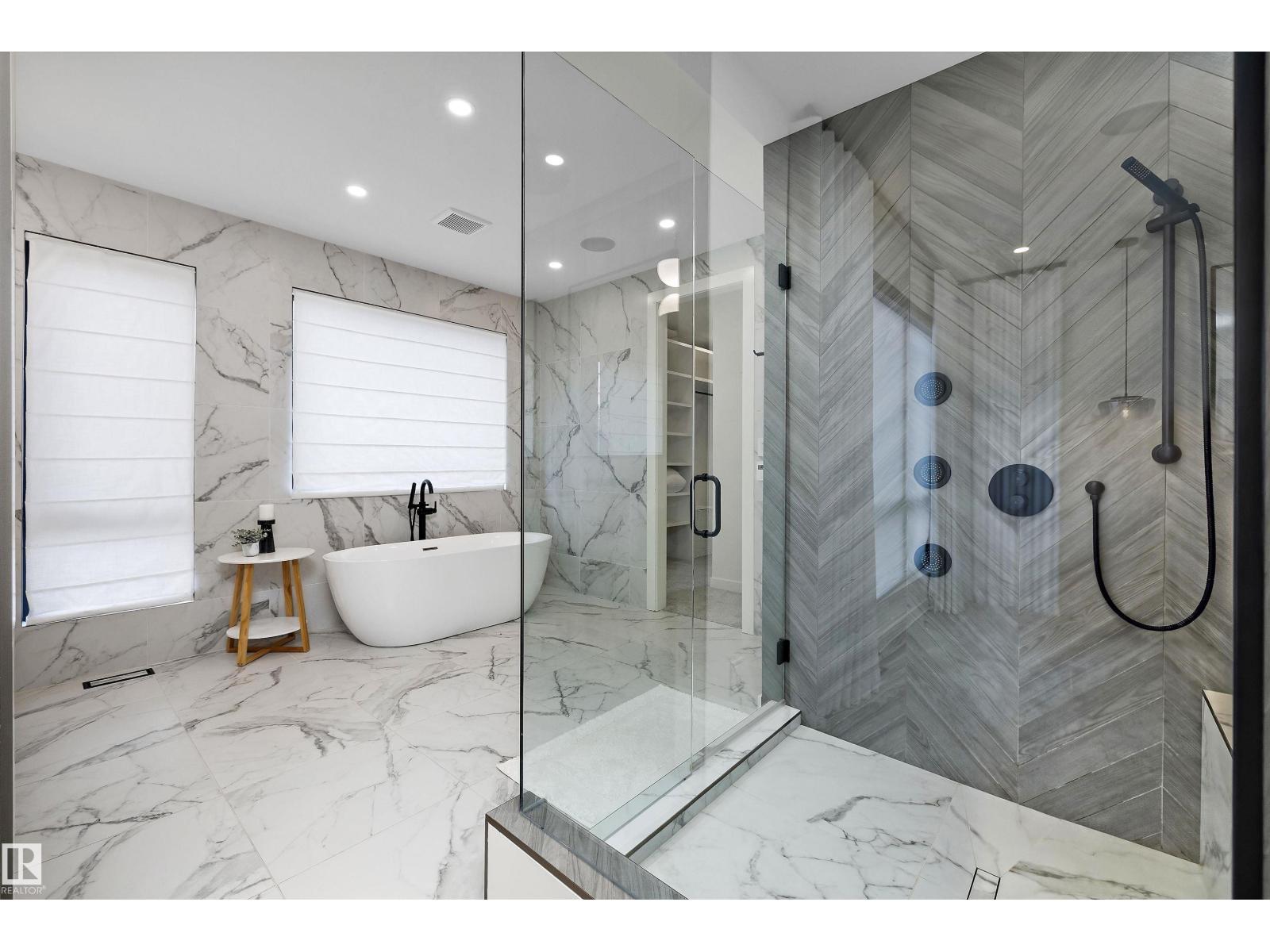 14624 93 AV NW - 37